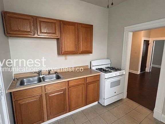 3rd image of 22 E Welch Ave APT 4