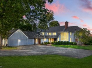 126 Rolling Hill Rd, Skillman, NJ 08558