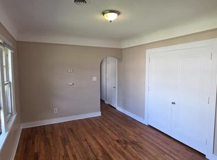 56 Waldo St, Pontiac, MI 48341