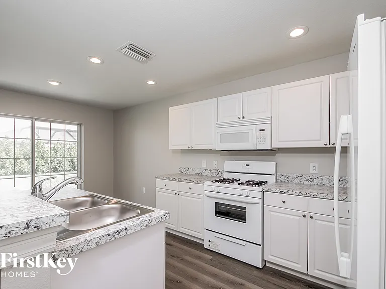 6623 Waterton Dr — Photo 6