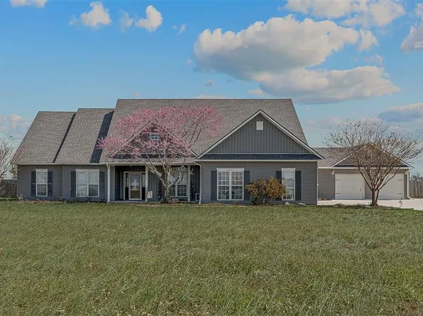 5381 State Highway C, Steele, MO 63877