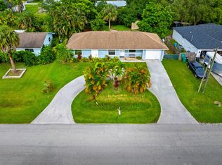 5502 Hickory Dr, Fort Pierce, FL 34982