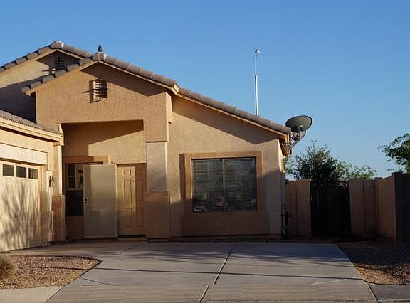 2nd image of 1669 E Alameda Pl