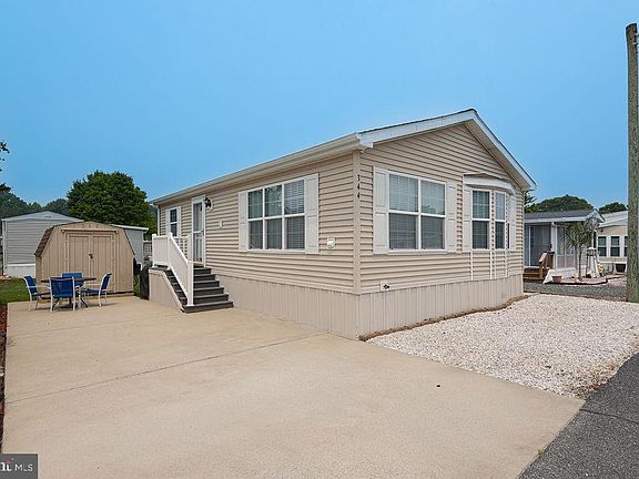 2nd image of 344 Pine Cone Dr