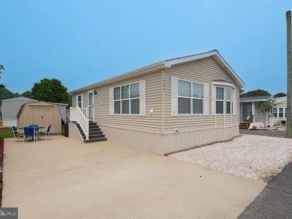 344 Pine Cone Dr, Berlin, MD 21811