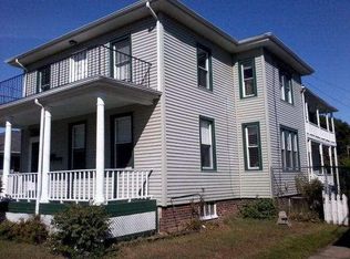 6635 16th Ave, Kenosha, WI 53143