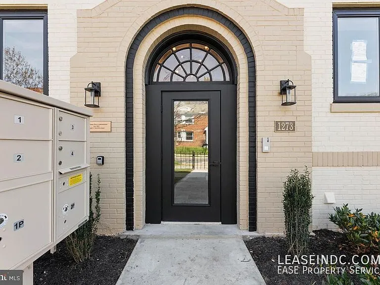 1273 Simms Pl NE #4 — Photo 2
