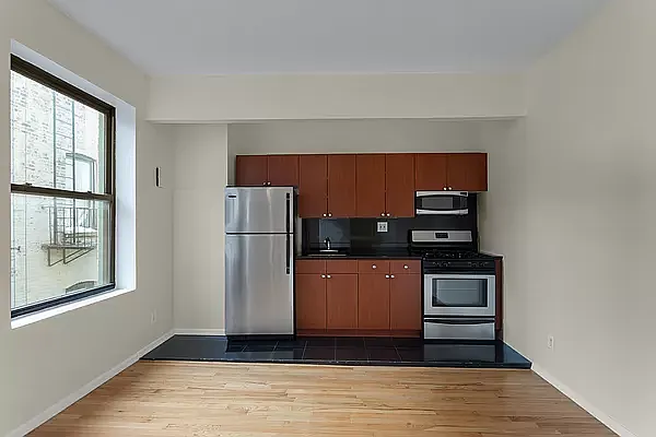 Rented by Platinum Properties | media 13