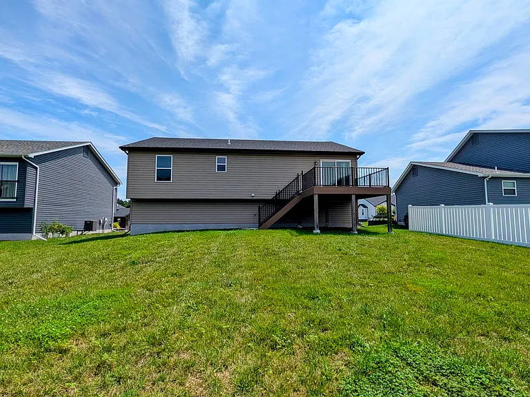 1117 Baseball Dr — Photo 31