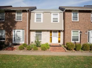494 Pamlico St #T-6, Columbus, OH 43228