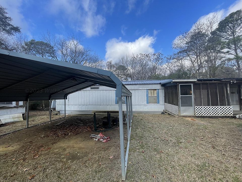 2nd image of 306 Rhodes Rd