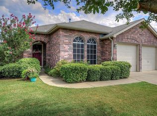 417 Spruce Trl, Forney, TX 75126