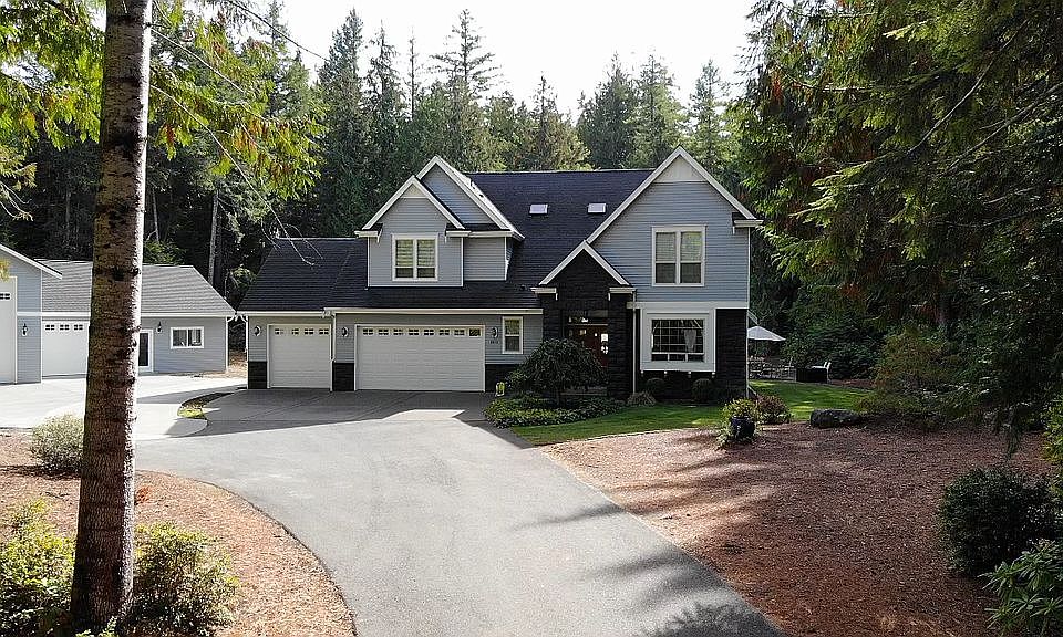 2nd image of 8831 NW Peace And Quiet Way