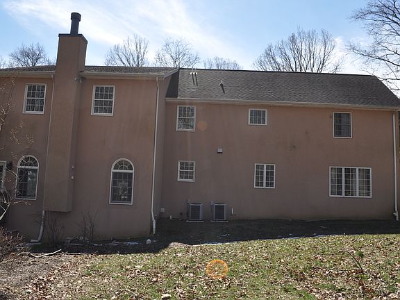 4th image of 23 Spring Valley Rd