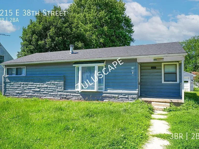 1215 E 38th St — Photo 1