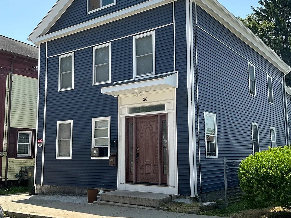 26 Brewer St #2