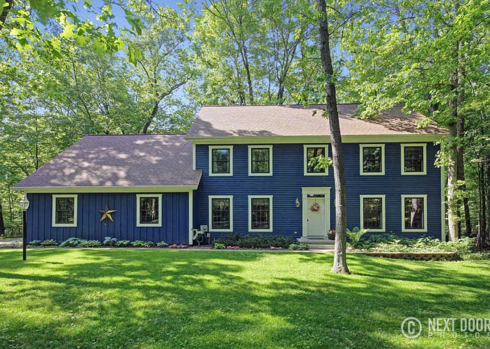 1st image of 8383 Bolt Dr SE