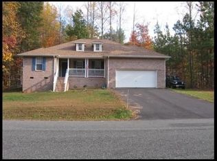 11145 Piney Forest Dr, Bumpass, VA 23024