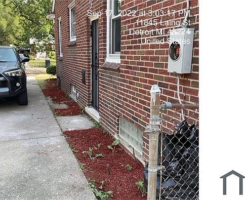 2nd image of 11845 Laing St