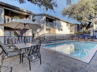 1304 Summit St APT 203, Austin, TX 78741