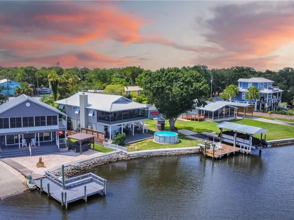 2399 S Waterman Dr, Crystal River, FL 34429