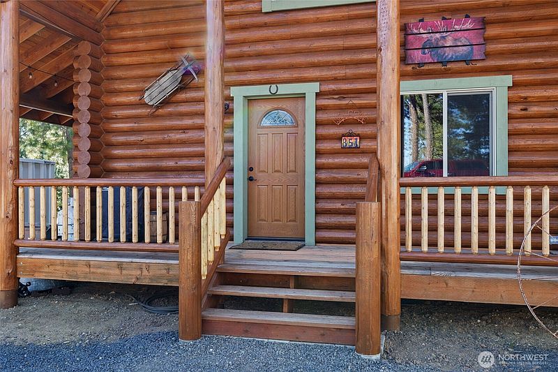 4th image of 351 Ridge Loop Drive