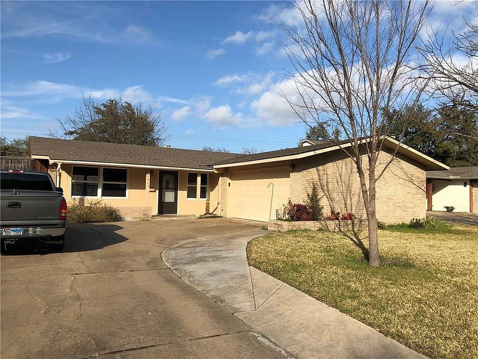 1st image of 3439 High Vista Dr