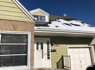 126 E Commercial St, Appleton, WI 54911