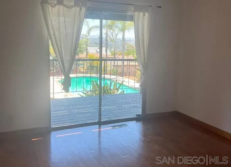624 Schafer Pl — Photo 21
