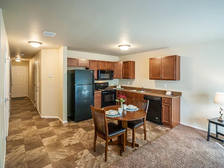 Lake Area Townhomes Phase I — Photo 16