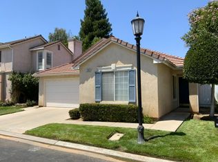 7508 N Trellis Cir, Fresno, CA 93720