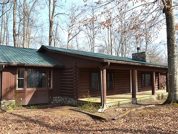 2nd image of 361 Fallen Oak Cir