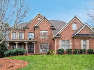 5006 Stanbury Dr, Matthews, NC 28104