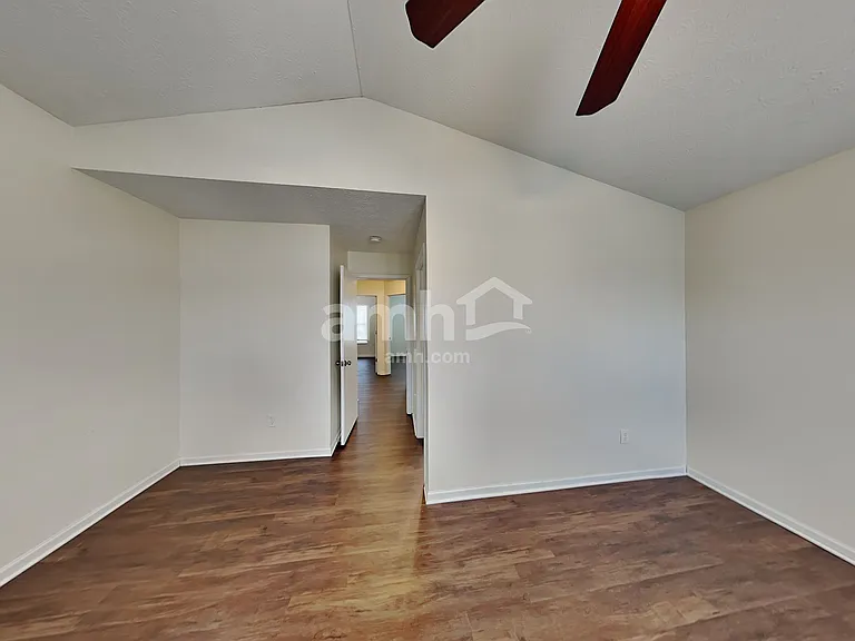 752 Keltoncrest Dr — Photo 11