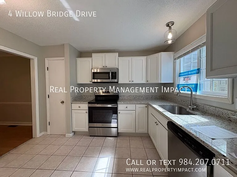 4 Willow Bridge Dr — Photo 9
