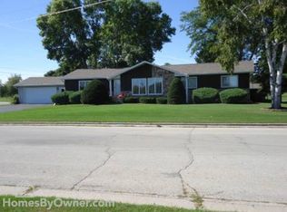 102 Holtwood Way, Oconto, WI 54153