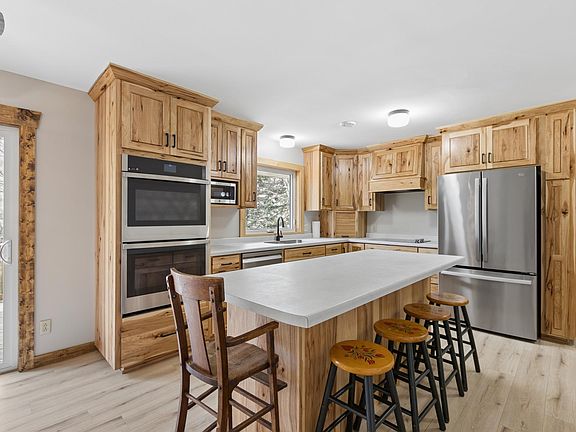 3rd image of 71661 365th St