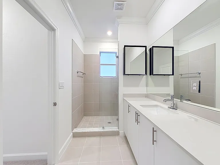 18849 SW 315th St — Photo 29