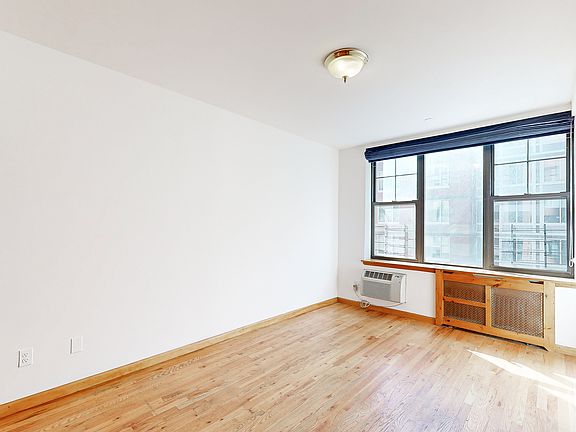 5th image of 265 W 87th St APT 4A