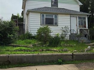 419 Home STREET W, Moose Jaw, SK S6H 4X4