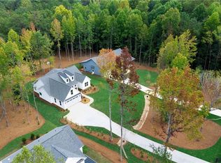 276 Park Ave, Woodstock, GA 30188