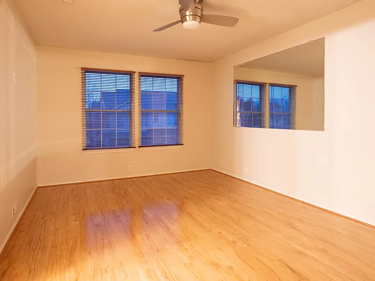 2225 Central Park Ln — Photo 10