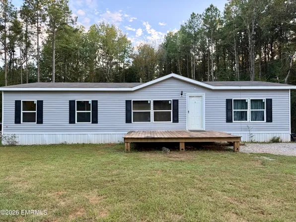 172 Crowder Creek Rd, Carthage, MS 39051