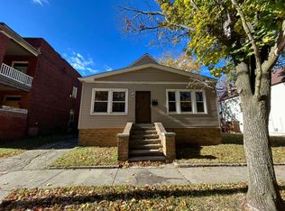 896 Wheelock Rd, Cleveland, OH 44103