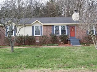 125 Holly Dr, Hendersonville, TN 37075