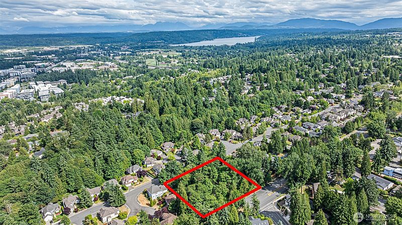 3rd image of 7610 148th Ave NE