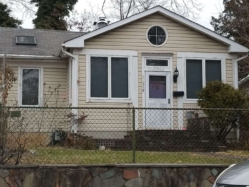 1st image of 3906 Nicholson St