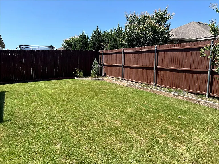 6024 Misty Breeze Dr — Photo 15