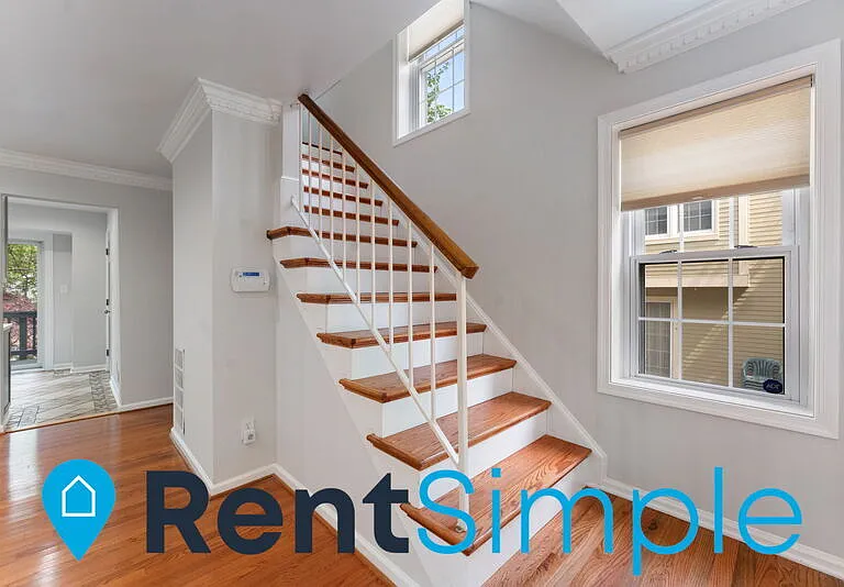 39 Fendall Ave — Photo 16