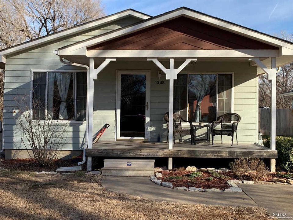 1st image of 1338 N 3rd St